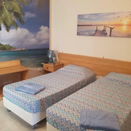 Mulino Court, Flat 5 *